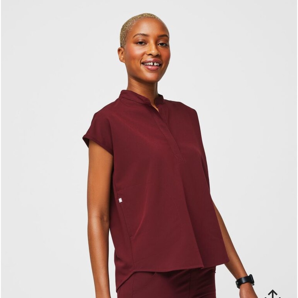Rafaela scrub top